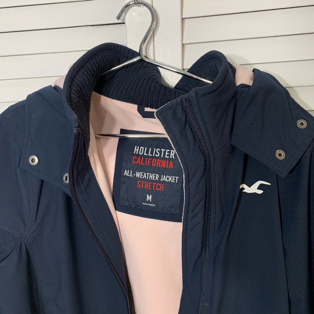 Hollister Jacket 🌙🌙🌙 - Picture 2 of 4